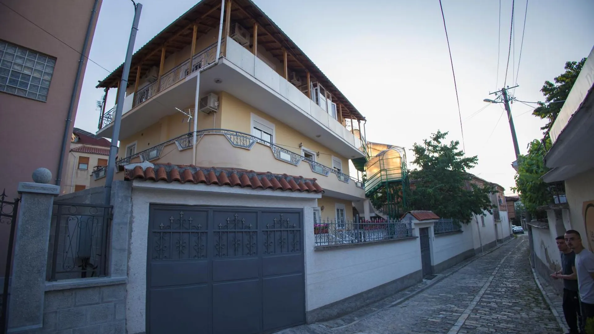 Vila Visi Hotel Korce Bed & Breakfast