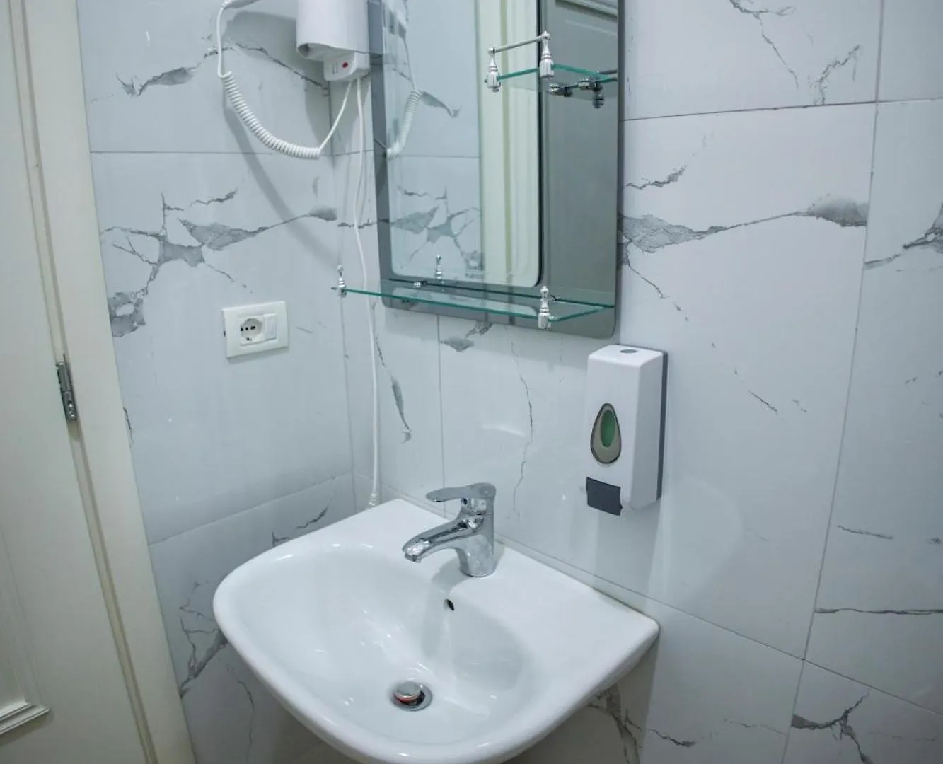 Bed & Breakfast Vila Visi Hotel Korce